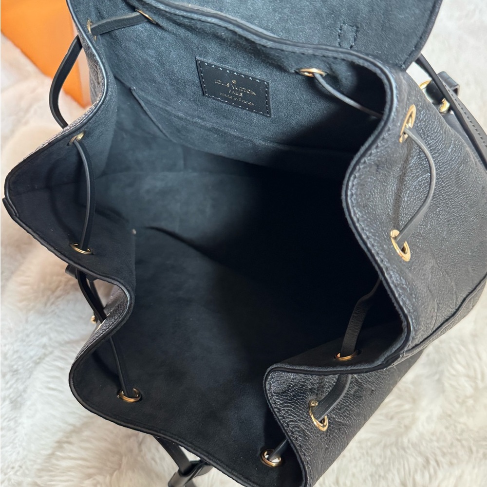 Louis Vuitton Montsouris PM Backpack in Empriente Noir - Picture 11 of 13